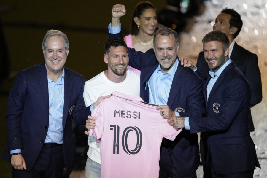 Lionel Mesi s vlasnicima Inter Majamija