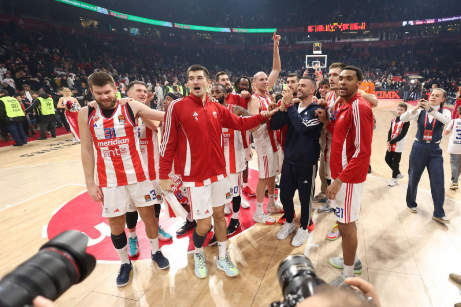 Košarkaši Crvene zvezde