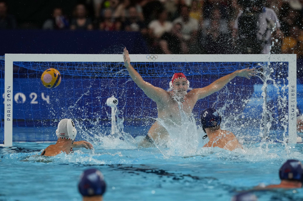 Duel vaterpolista Srbije i Mađarske