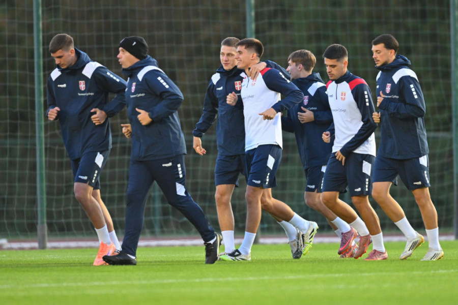 Fudbalska reprezentacija Srbije