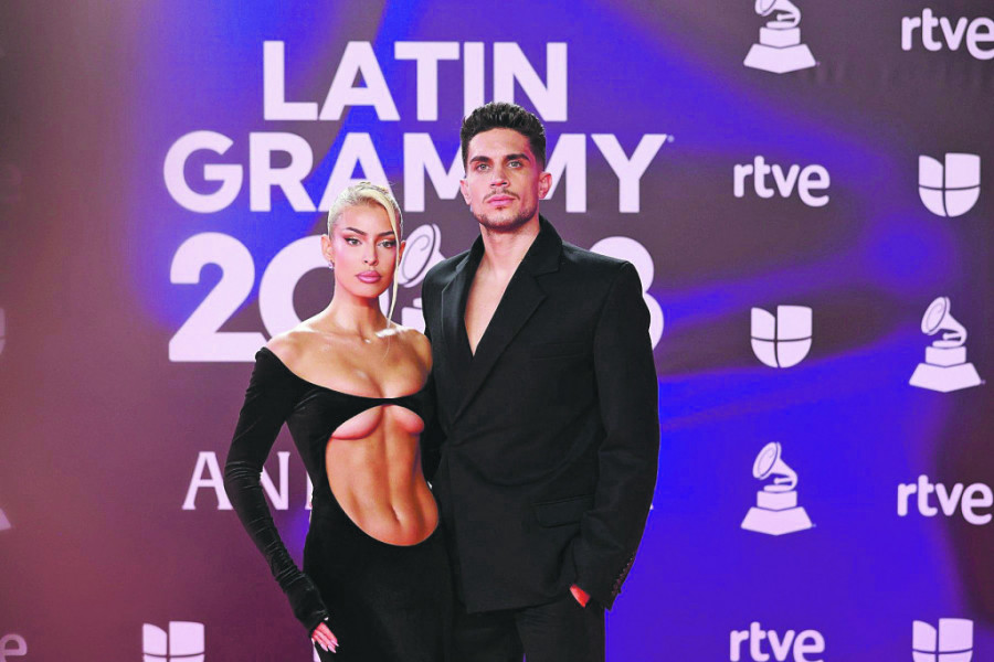 Mark Bartra i Džesika Goikoečea