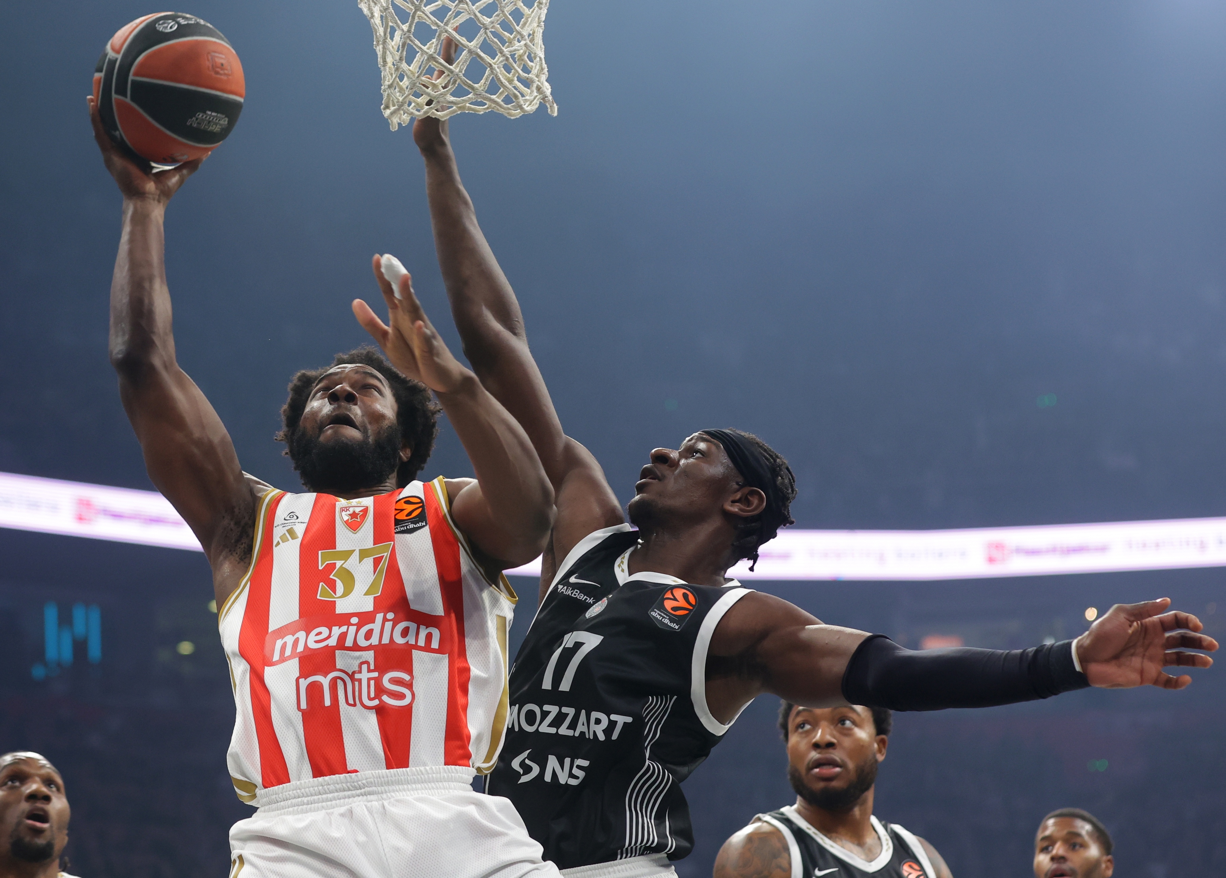 TABELA EVROLIGE Partizan na dnu, Zvezda na ivici plej-ina
