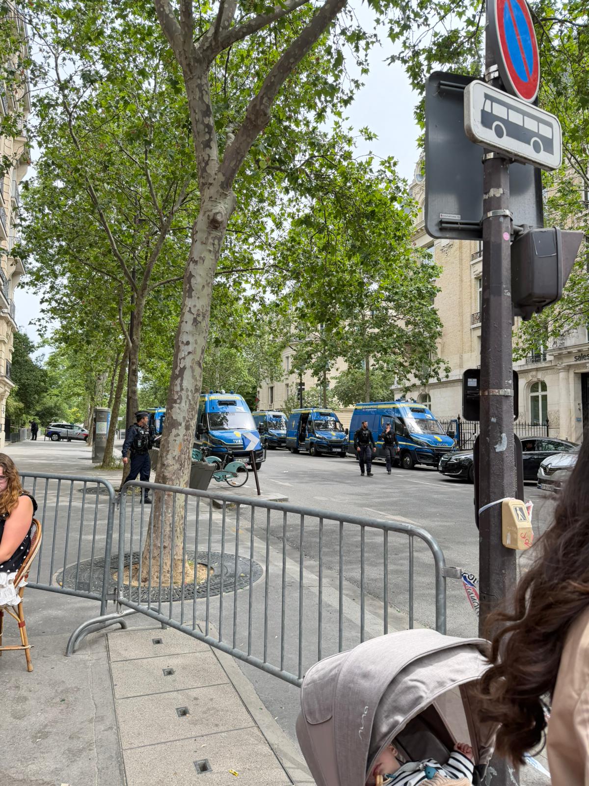 Pariz Pariz