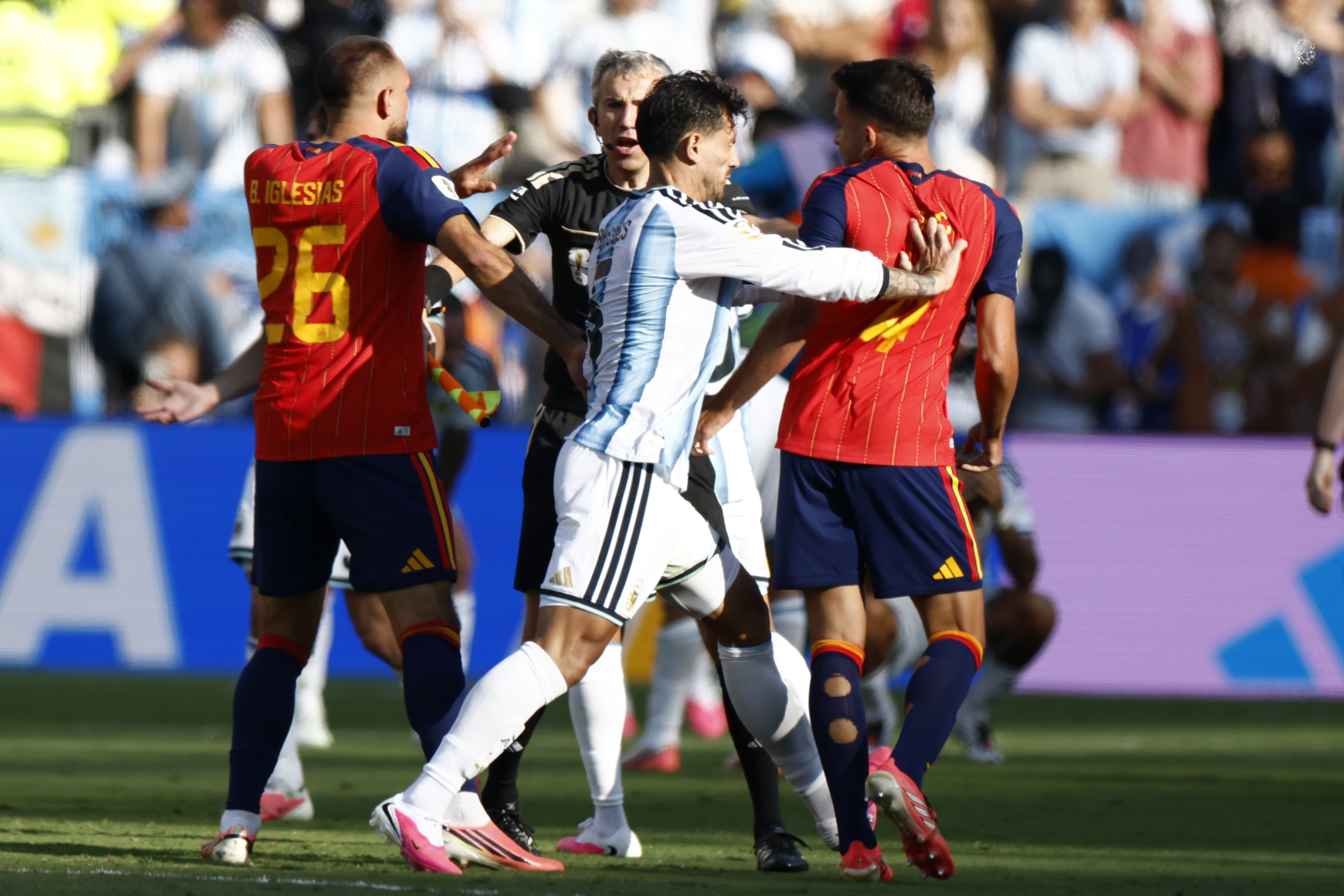Leandro Paredes Leandro Paredes