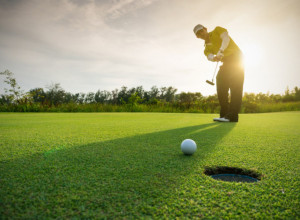 ZANIMLJIVO NA ADI Crvena zvezda pobedila Partizan u golferskom "večitom derbiju"