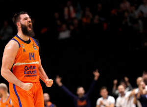NI ZVEZDA, NI PARTIZAN Crnogorski reprezentativac ima novi klub
