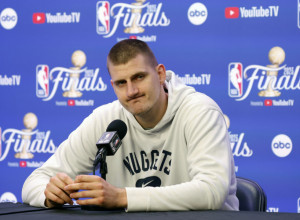 IMA LI RAZLOGA ZA BRIGU? Sezona počinje, a Jokić ima ozbiljne probleme