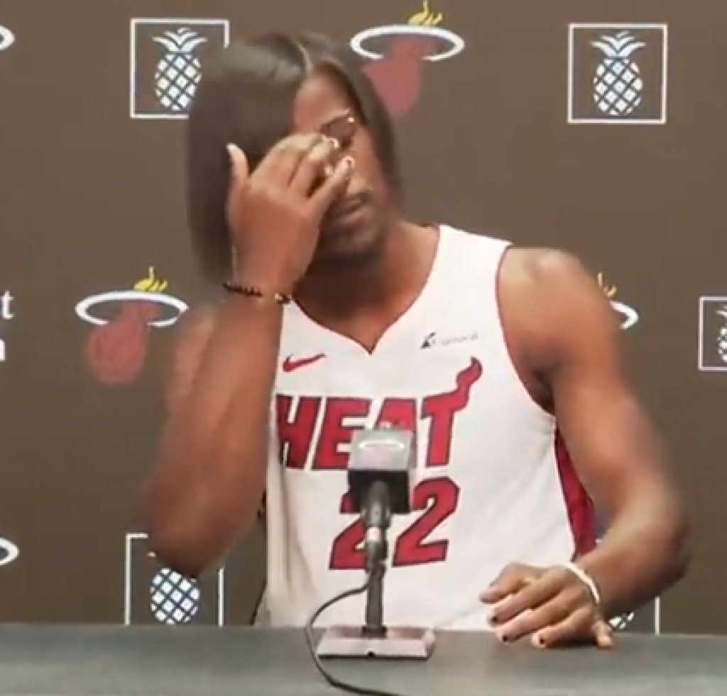 DŽIMI ŠTA URADI OD SEBE Kad se pojavio sve je stalo - Muk i neverica, niko ne može da prepozna veliku NBA zvezdu (VIDEO)