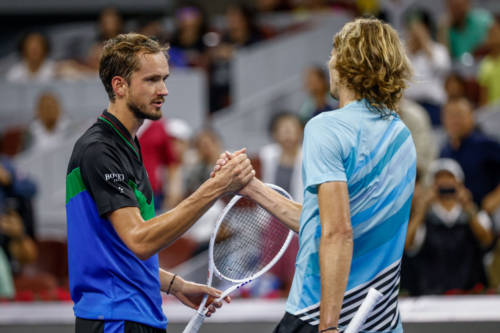SILNI RUS Medvedev preslišao Zvereva i plasirao se u finale, čeka se Alkaraz