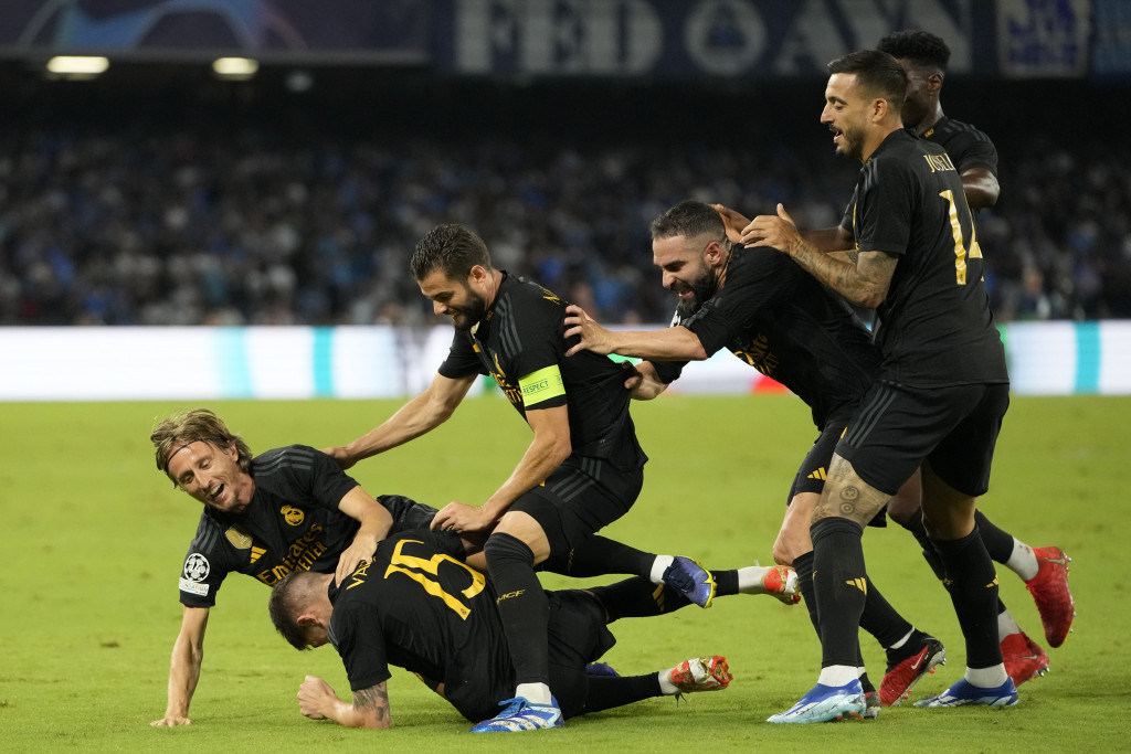 LUDILO U NAPULJU PO MERI REALA Belingem postaje velika zvezda, Junajted u nokdaunu, Lens šokirao Arsenal (VIDEO)
