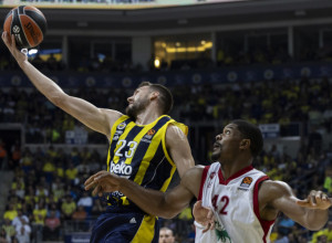 PEHAR JE U GUDURIĆEVIM RUKAMA Fener deklasirao Efes za titulu u Kupu