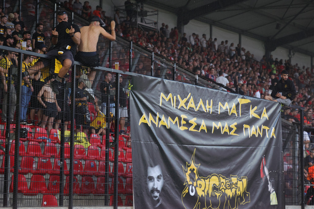 SKANDAL U GRČKOJ Navijači AEK-a zabranili Hapoelu da igra u Atini