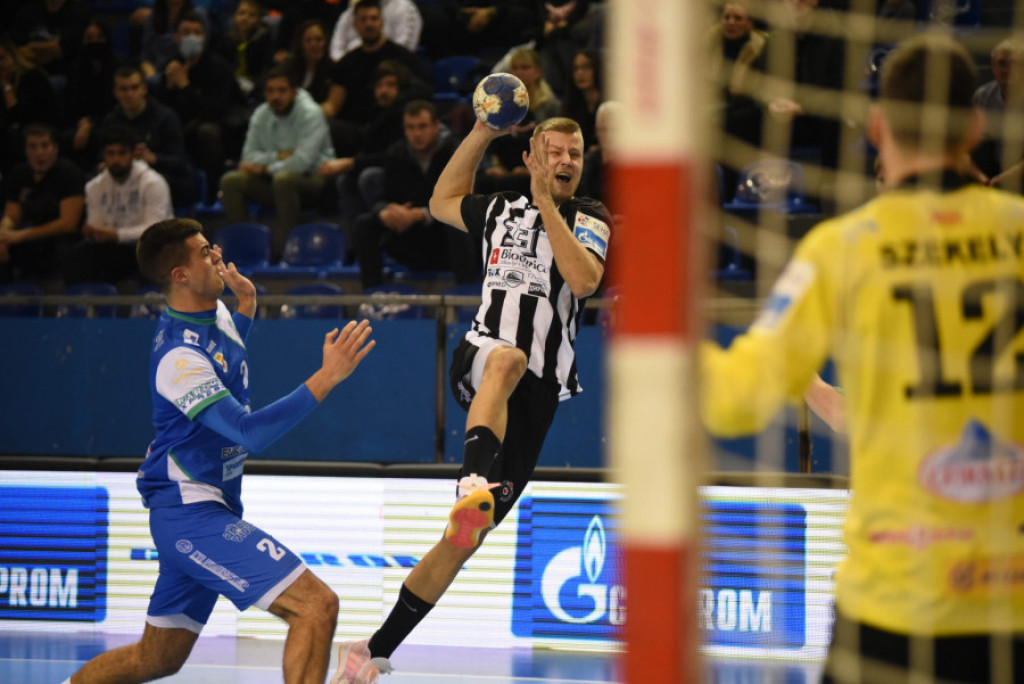 CRNO-BELI SLAVILI U "VEČITOM DERBIJU" Partizan ostavio Zvezdu bez šanse u prvom okršaju u sezoni