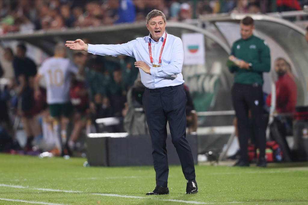 PIKSI DOBIO VAŽNA SAVET Ovako Srbija mora da igra, a šta ćemo sa Vlahovićem?