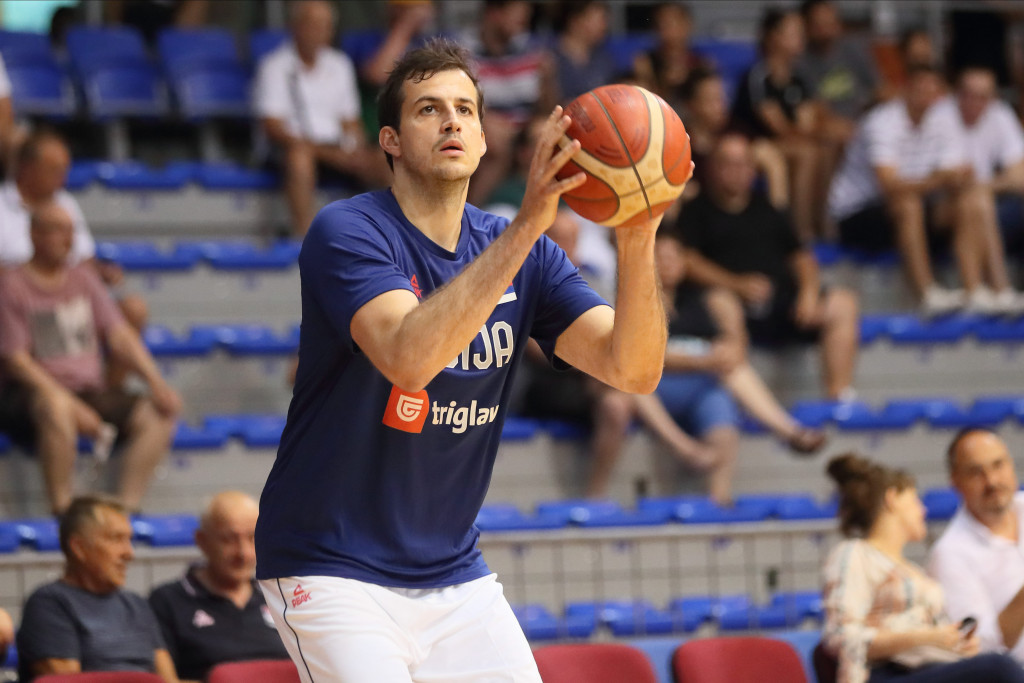 NEMANJA BJELICA SE VRAĆA KOŠARCI Srbin odlazi kod bivšeg trenera Crvene zvezde, dobio novi posao