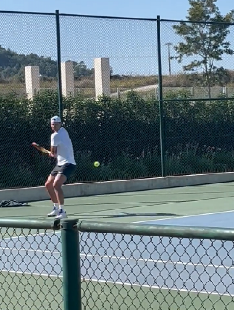 NADAL UDARA KAO U NAJBOLJIM DANIMA Španac se sprema za veliki povratak, možda ga vidimo i pre Australijan opena (VIDEO)