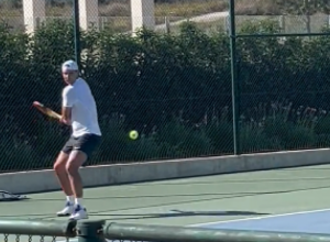 NADAL UDARA KAO U NAJBOLJIM DANIMA Španac se sprema za veliki povratak, možda ga vidimo i pre Australijan opena (VIDEO)