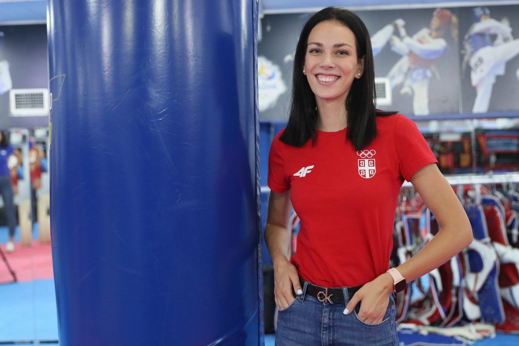 PODRŠKA PORODICE JE NAJVAŽNIJA Tijana Bogdanović o Olimpijskim igrama, Evropskom prvenstvu u Beogradu, anegdotama i odelu koje je puklo na nezgodnom mestu
