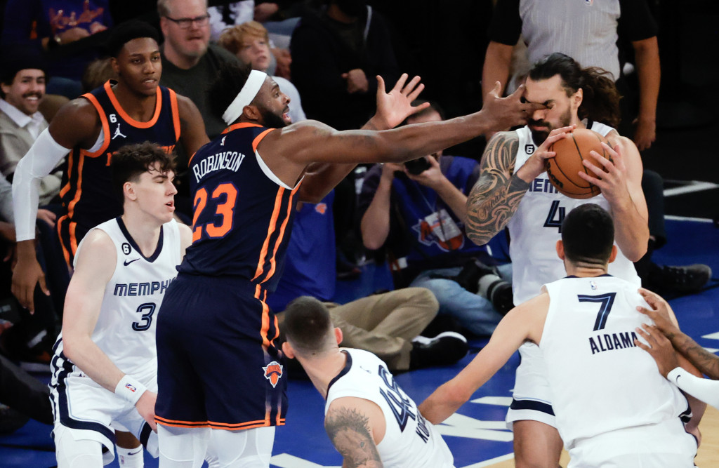 VELIKI UDARAC ZA MEMFIS Zvezda NBA lige zbog operacije kolena propušta celu sezonu