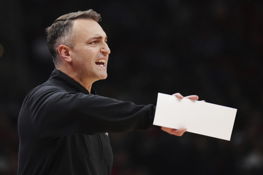 RAJAKOVIĆEV TORONTO SRUŠIO FINIKS Sjajna partija Avdije u porazu od Orlanda, Lejkersi pregazili Detroit