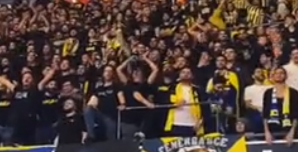TADIĆ U TURSKOJ STEKAO KULT BOŽANSTVA Navijači skandirali srpskom kapitenu na košarkaškoj utakmici u Minhenu (VIDEO)