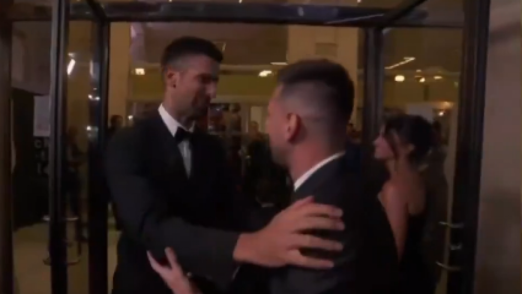PREVELIKA KONCENTRACIJA LEGENDI NA JEDNOM MESTU Pogledajte susret Đokovića i Mesija, Novak se odmah okrenuo ka Leovoj supruzi i uradio ovo (VIDEO)
