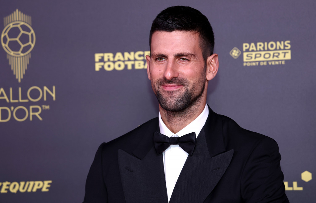 NOVAK KORISTI SVAKU PRILIKU DA UŽIVA Đoković došao da gleda Juventus, navijači Milana se razbesneli (VIDEO)