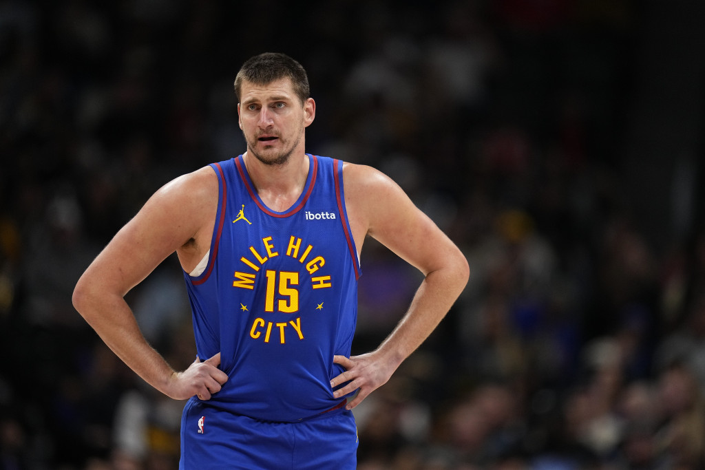 ŠTA SE DEŠAVA SA JOKIĆEM? Šut potpuno izdao Srbina, Denver ne može nikoga da pobedi