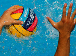 POČELO PRVENSTVO EVROPE Vaterpolisti Hrvatske posle peteraca pobedili Španiju, Grci nadigrali Mađare