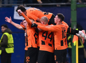 ŠAHTJOR ŠOKIRAO BARSELONU Dortmund lako protiv Njukasla