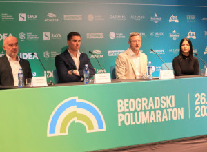 PEČAT ZA USPEŠNU SEZONU UZ NOVI REKORD Sve je spremno za Beogradski polumaraton, Darko Habuš najavljuje: Očekujemo lepu zabavu (FOTO)