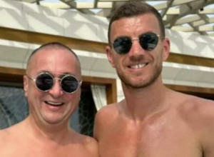 NIKAD NIKOM NISAM REK'O DA JE SRBIN EDIN DŽEKO Popularni srpski pevač naleteo na poznatog fudbalera kome je posvetio pesmu (FOTO)