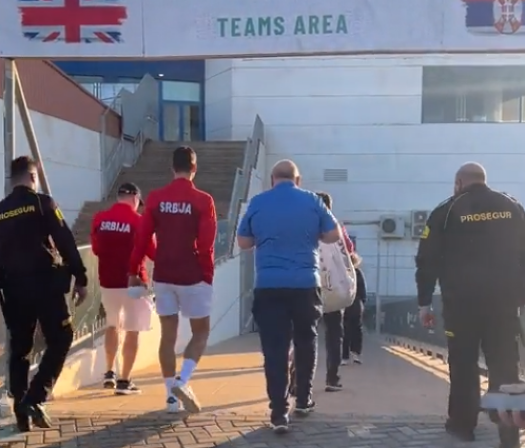 ĐOKOVIĆ JEDVA ČEKA DA ZAIGRA ZA SRBIJU Nole u Malagi spreman za još jedan uspeh sa reprezentacijom - osvajanje salatare (VIDEO)