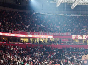 ZVEZDAŠI POZIVAJU DELIJE Za vreme evroligaškog meča sa Armanijem u Areni, poziv za sve navijače da dođu u Novi Sad (FOTO)