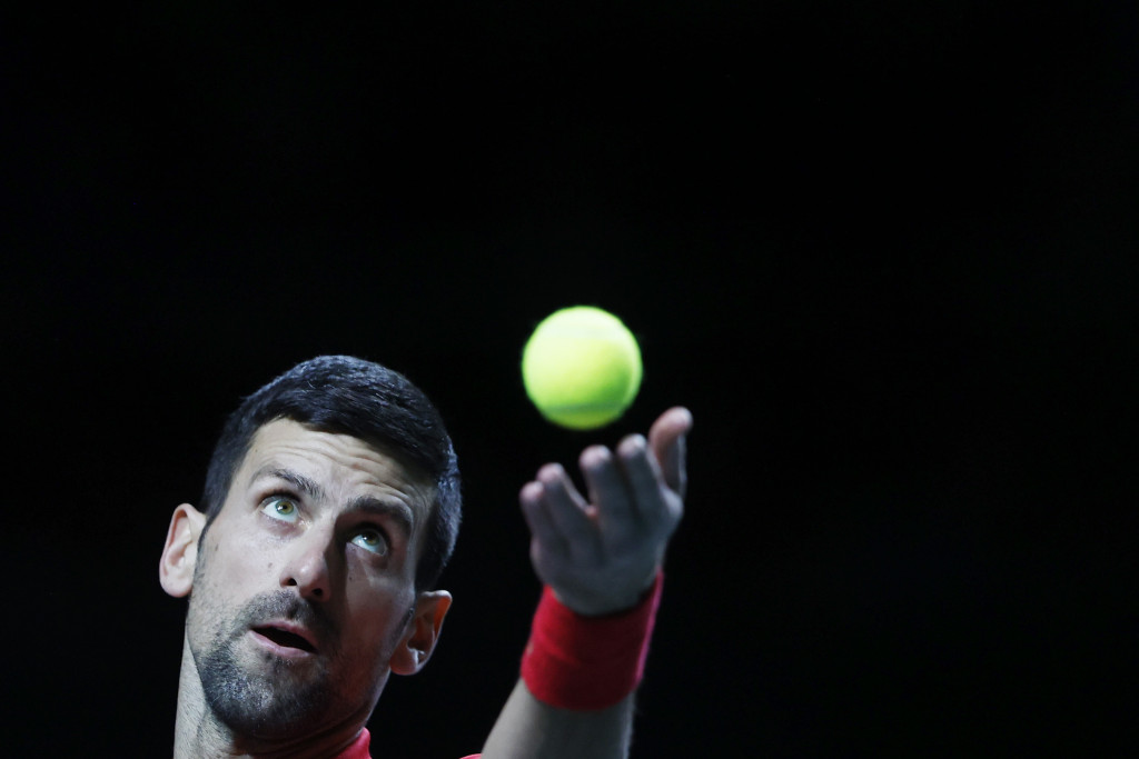 NOLE NOSI SVOJE PAKETE SA HRANOM Đokovićev prijatelj otkrio malo poznate detalje o Novakovoj ishrani