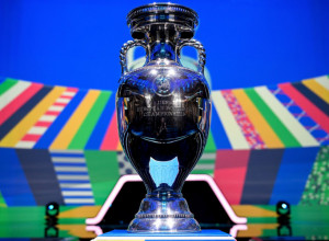 UEFA HITNO REAGOVALA Srbija izbačena sa Evropskog prvenstva
