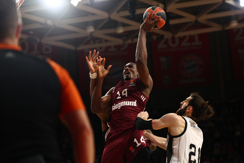 RASTANAK SA BAVARCIMA Serž Ibaka napustio Bajern