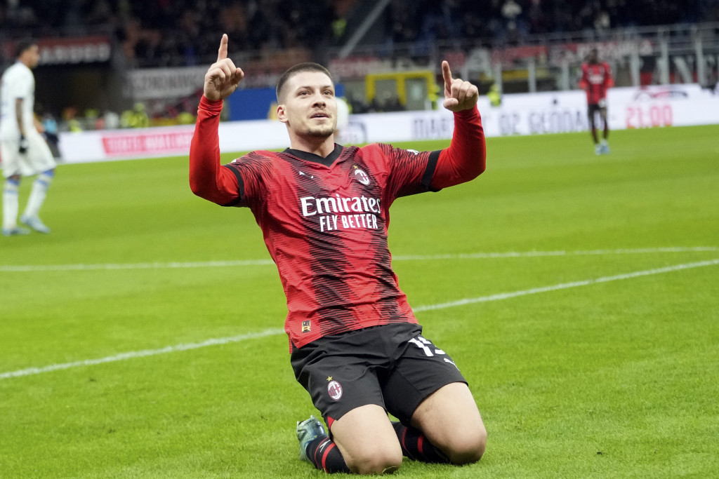 ISPLIVALI NOVI DETALJI SA APENINA Milan ima spreman novi, višegodišnji ugovor za Luku Jovića?!