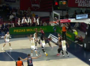 PONEO JE KUĆI OBRUČ Bivši igrač Partizana izveo zakucavanje sezone u Evroligi (VIDEO)
