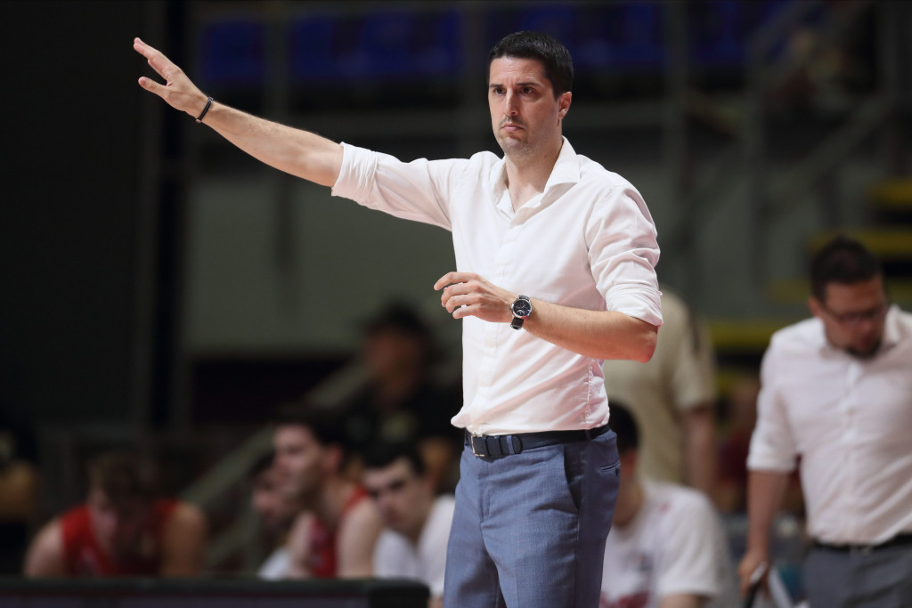 RASTANAK SA "PANTERIMA" Nenad Stefanović više nije trener FMP-a