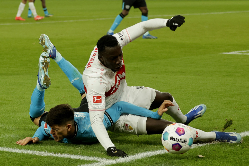 DERBI U BUNDESLIGI BEZ POBEDNIKA Remi Štutgarta i Leverkuzena