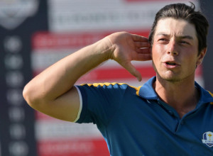 JAGNJEĆOM GLAVOM ZGROZIO FANOVE Golf zvezda Viktor Hovland objavio na Instagramu fotografiju jela i izazvao brojne komentare (FOTO)