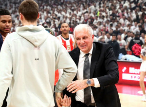 NEMAM ODGOVOR NA TO PITANJE Obradović ljut posle ubedljivog poraza: Ovo je najlošije poluvreme