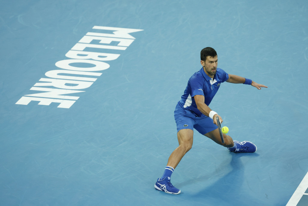 URNEBESAN SNIMAK PREPLAVIO DRUŠTVENE MREŽE Novak uradio nešto potpuno neverovatno, a reakcija Kirjosa iznenadila mnoge, evo kako je reagovao Australijanac (VIDEO)