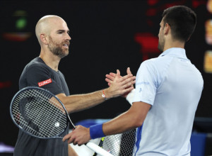 URNEBESNO Pogledajte reakciju Manarina nakon što je Novak poveo sa 6:0, 6:0 (VIDEO)