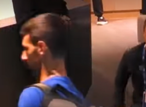 GOSPODIN KAKVOG NEMA Novak ugledao momka u kolicima, pa jednim gestom oduševio ceo sve (VIDEO)
