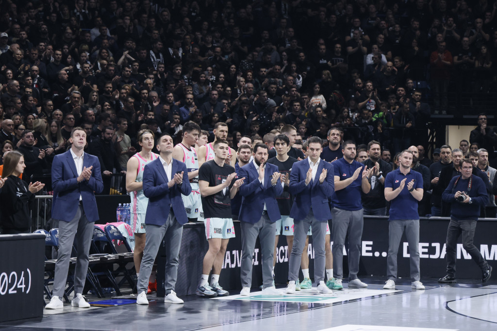 DEKI ME JE PREDUHITRIO Trener Mege emotivan posle meča sa Partizanom: Hteo sam da zovem Milojevića, ali zvao je on mene
