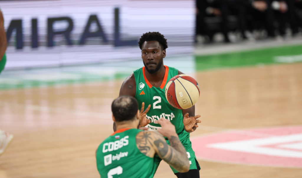 Pobedili prvu utakmicu, PA OTPUSTILI IGRAČA: Cedevita Olimpija ostala bez centra
