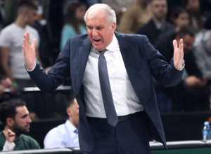 OBRADOVIĆ U NEVERICI Trener Partizana nije mogao da nađe reči da objasni poraz od Virtusa