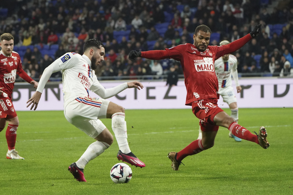 "SVECIMA" MALO I 2:0 PSŽ ispustio pobedu na Parku Prinčeva